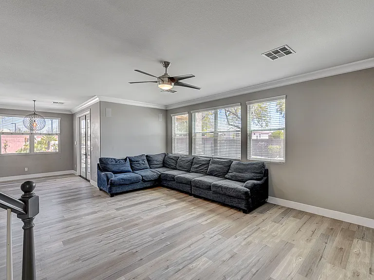9610 Hawk Cliff Ave7_06012026