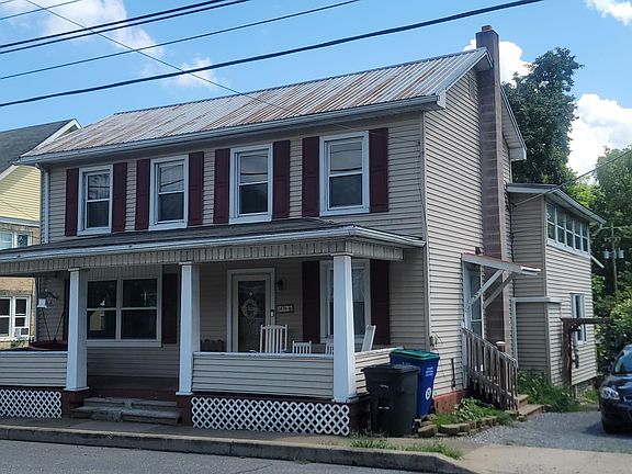 2nd image of 3476 N Old Trl