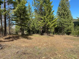 E Henry Rd, Greenacres, WA 99016