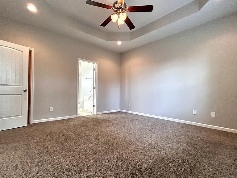 1021 Lindyn Lee Way — Photo 20