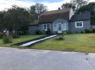 122 Lawndale Ave, Franklin, NH 03235