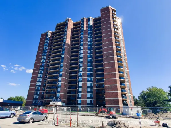 234 Albion Rd #2102, Toronto, ON M9W 6A5