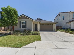 914 Fulton Way, Hollister, CA 95023