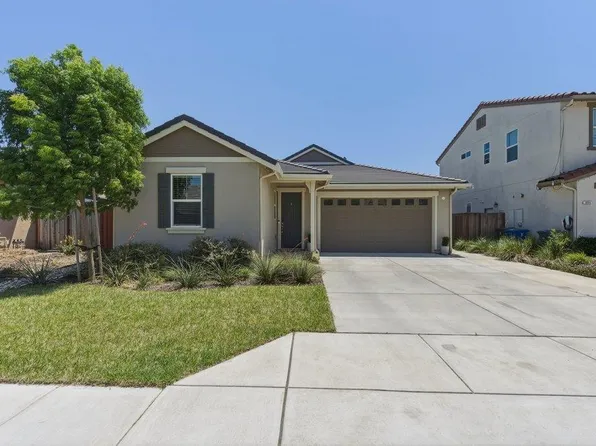 914 Fulton Way, Hollister, CA 95023
