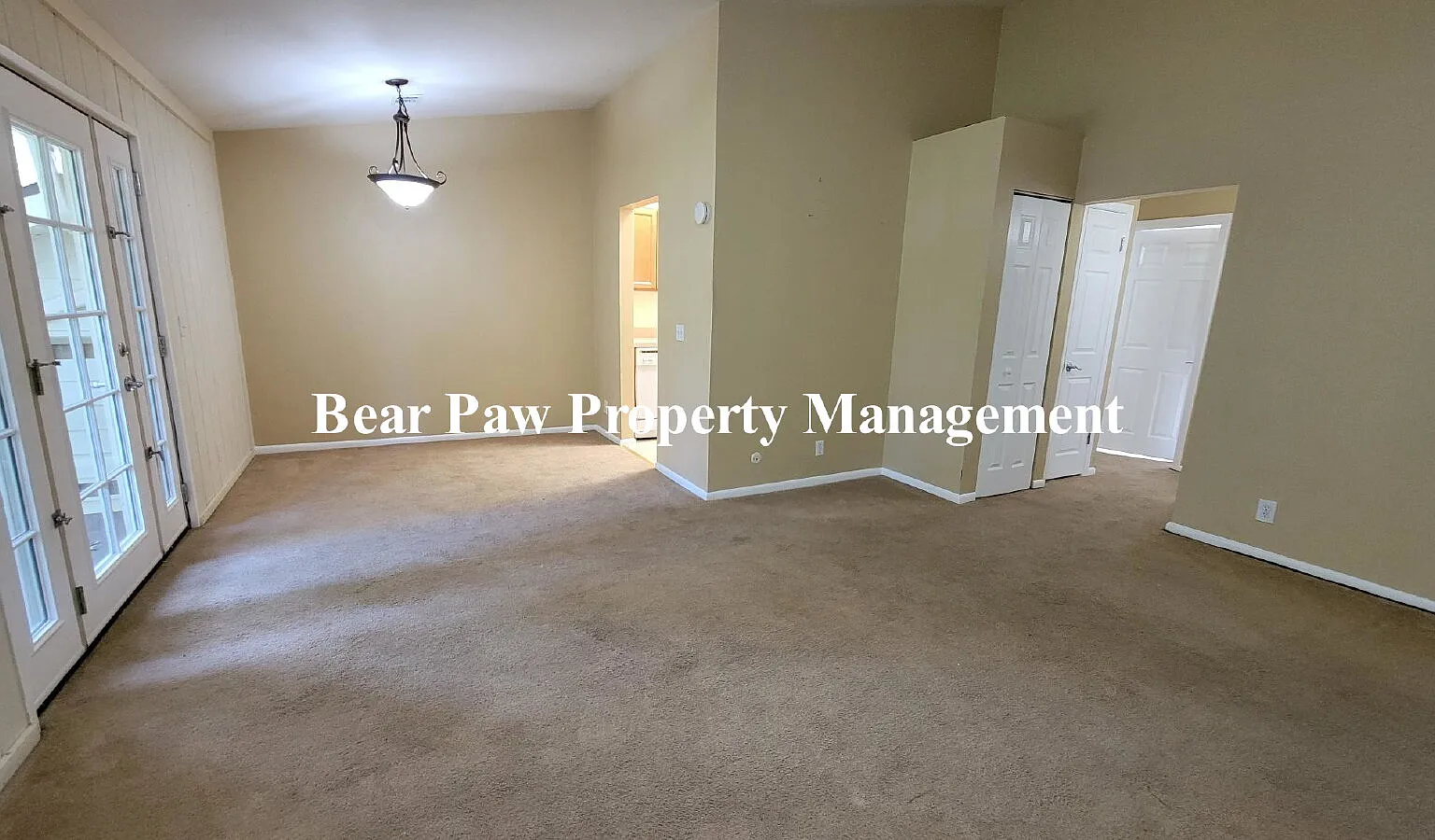 2 bed, 1.0 bath, 806 sqft, $1,950 — Photo 3