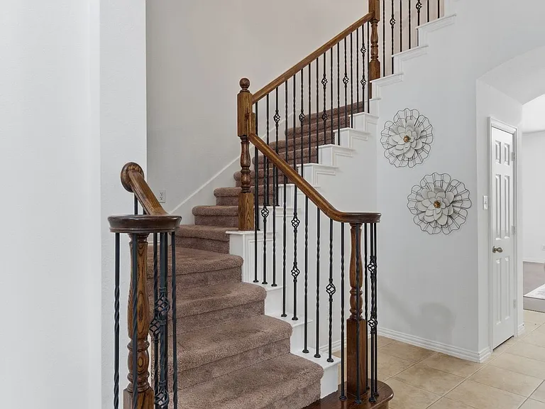2437 Fawn Meadow Dr — Photo 20