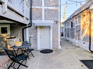 755 Gladiola Ave, Saanich, BC V8Z2T2