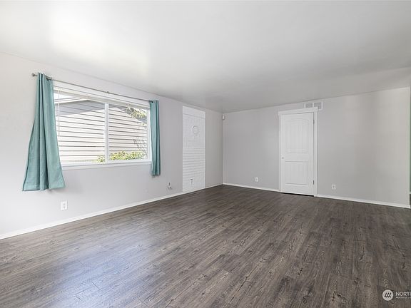 5th image of 1115 Shuler Avenue