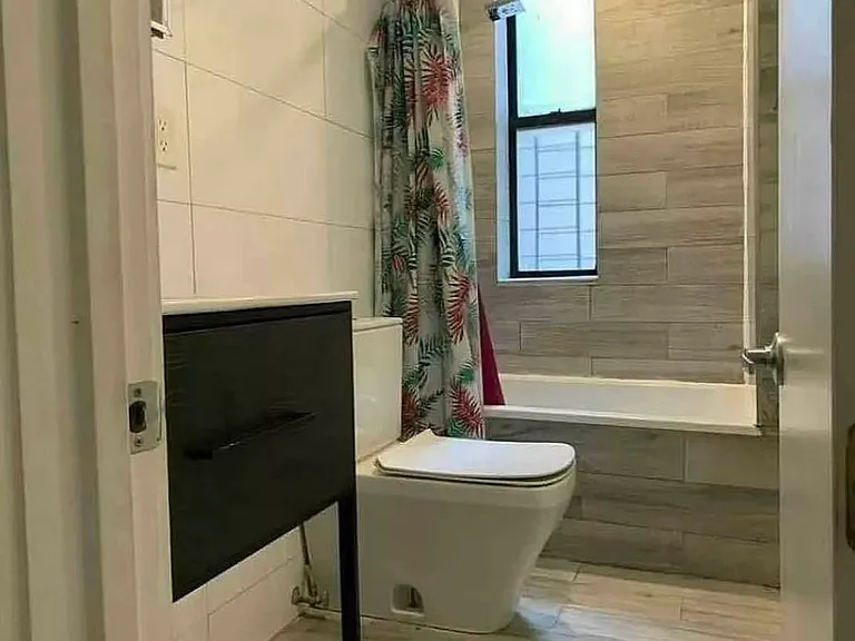 125 Vermilyea Ave #4B — Photo 10