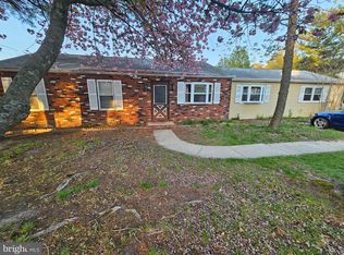 1652 New Brooklyn Rd, Sicklerville, NJ 08081