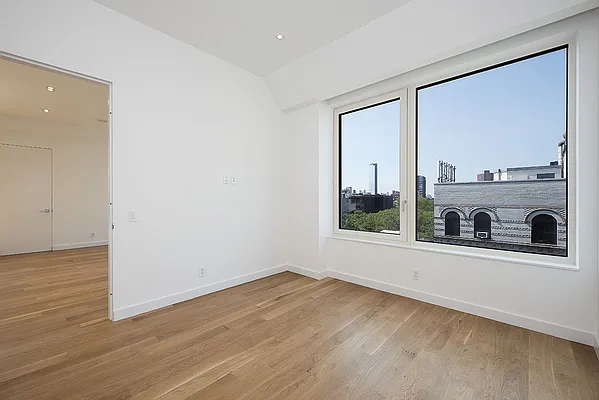 Rented by Capital Realty Investors, Inc | media 39