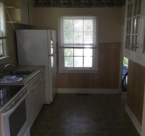 731 Rex Ave — Photo 7