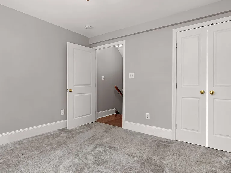 104 S Carrollton Ave — Photo 11