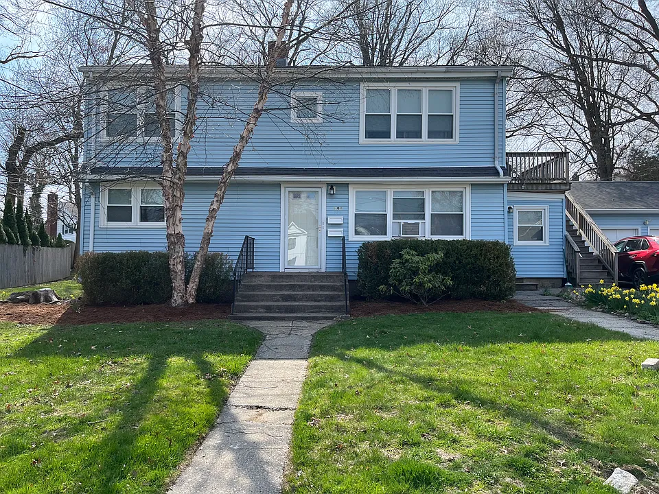 298 Roseville Ter #1