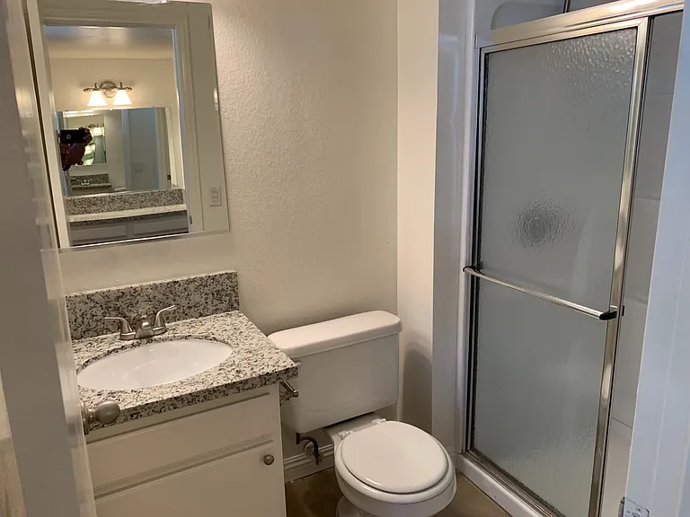 1418 N Elderberry Ave — Photo 14
