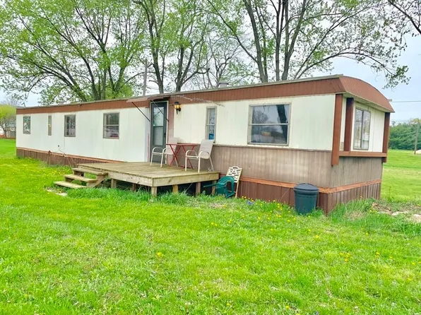 180 Stanley St, Utica, OH 43080