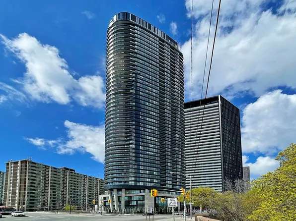 585 Bloor St E #420, Toronto, ON M4W 0B3