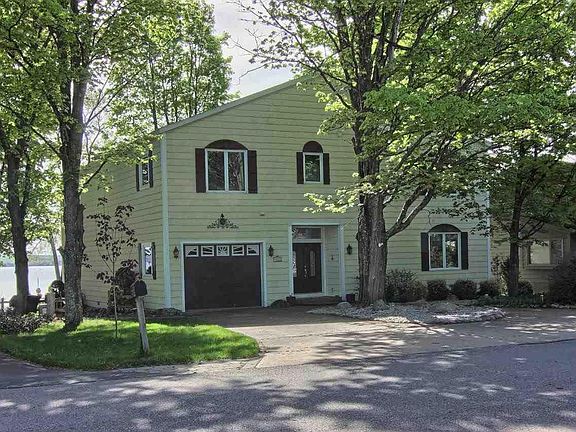 3rd image of 11595 SW Torch Lake Dr