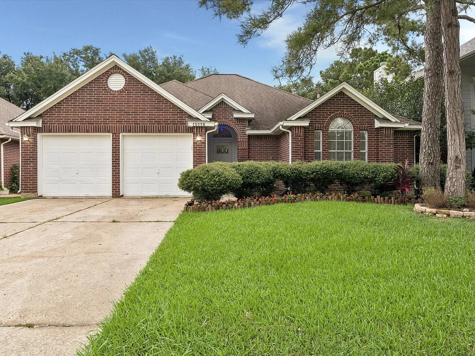3 bed, 2.0 bath, 1685 sqft, $1,995 — Photo 1