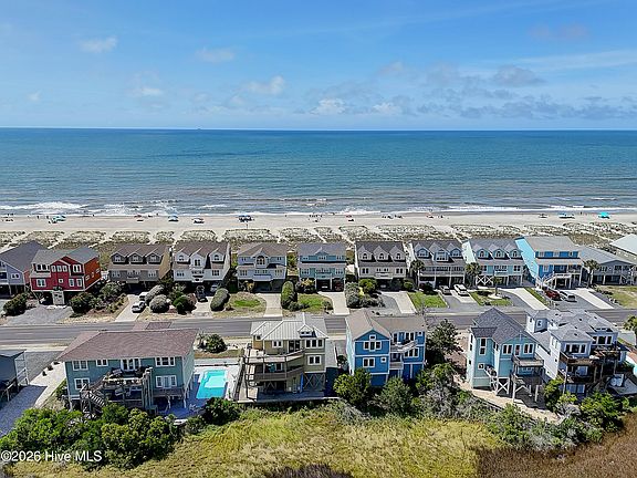 4th image of 646 Ocean Boulevard W