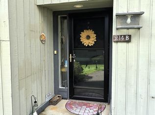 214 Heritage Vlg #B, Southbury, CT 06488