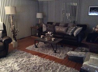 4779 Rogers Rd, Hamburg, NY 14075