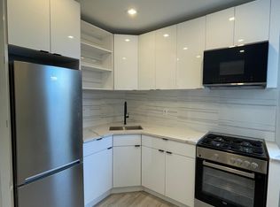88 Wallis Ave #1-R, Jersey City, NJ 07306