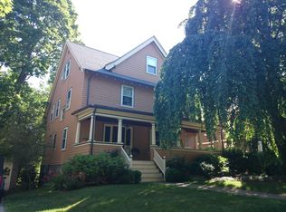 206 Park St, West Roxbury, MA 02132