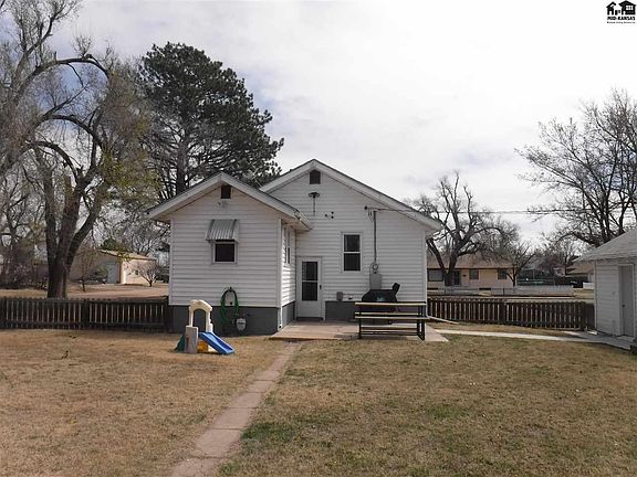 4th image of 1123 Champa St