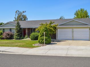 6 N 90th Ave, Yakima, WA