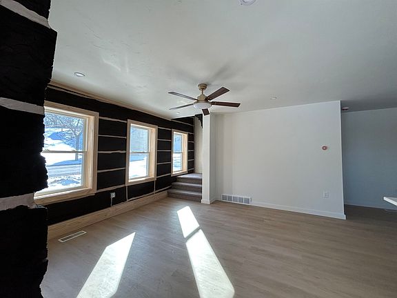 5th image of 615 Ellis St