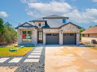 1362 Green Meadow Ln, Spring Branch, TX 78070