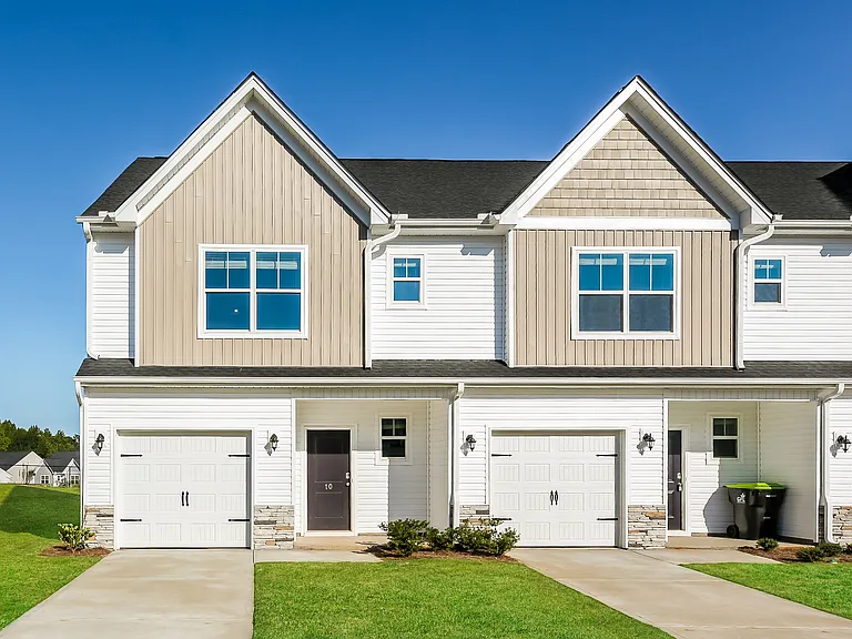 10 Apricot Ln — Photo 1