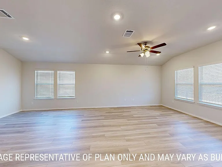 1240 Hickory Ln — Photo 19
