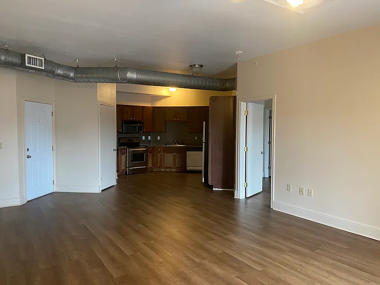 2301 Midwestern Pkwy #214 — Photo 9