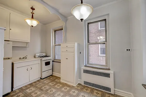 Sold by Keller Williams Realty Landmark | media 12