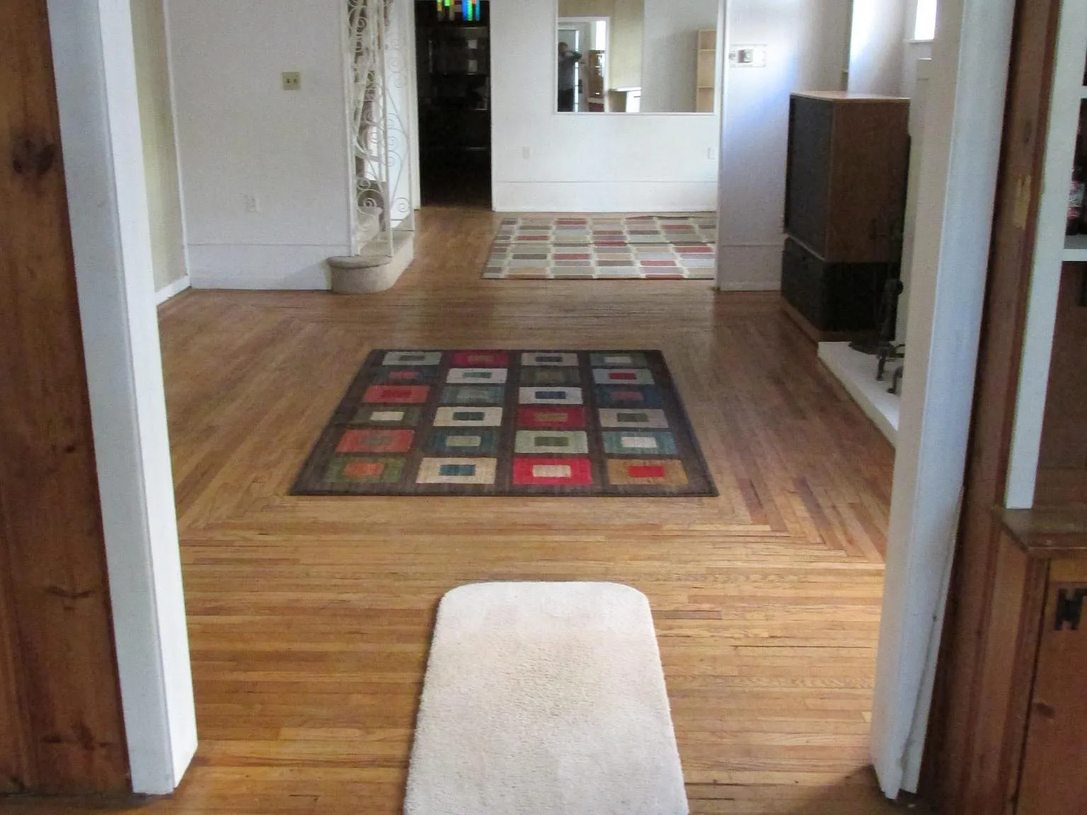 430 N 22nd St — Photo 2
