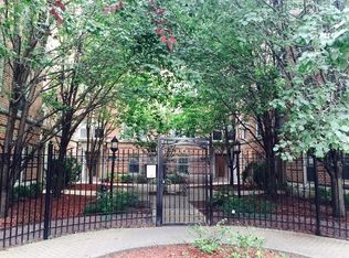 841 E 52nd St APT 1, Chicago, IL 60615