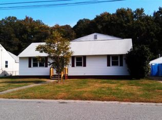 412 Winchester Dr, Hampton, VA 23666