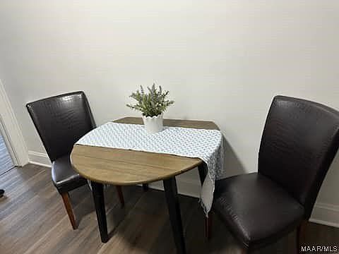 3rd image of 755 Park Ave