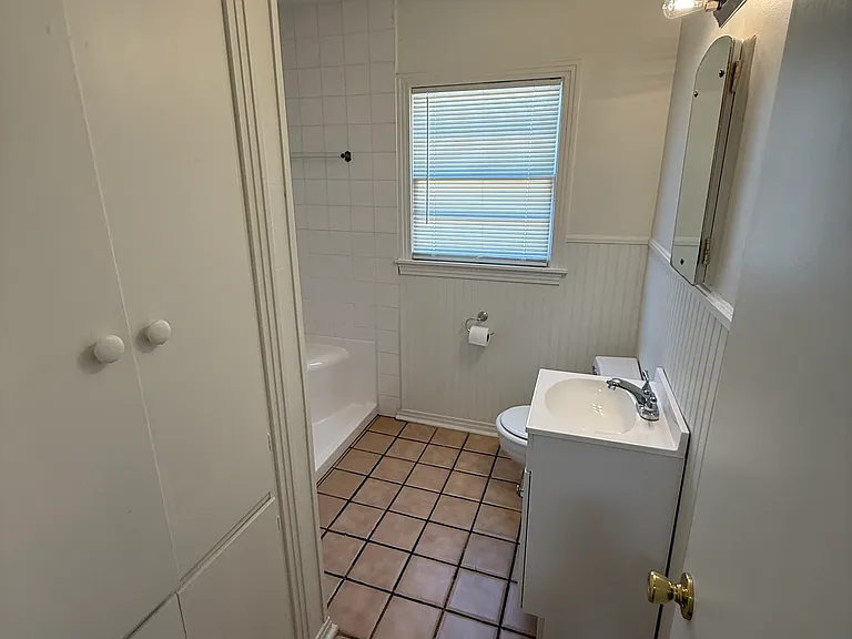 3603 33rd St — Photo 8