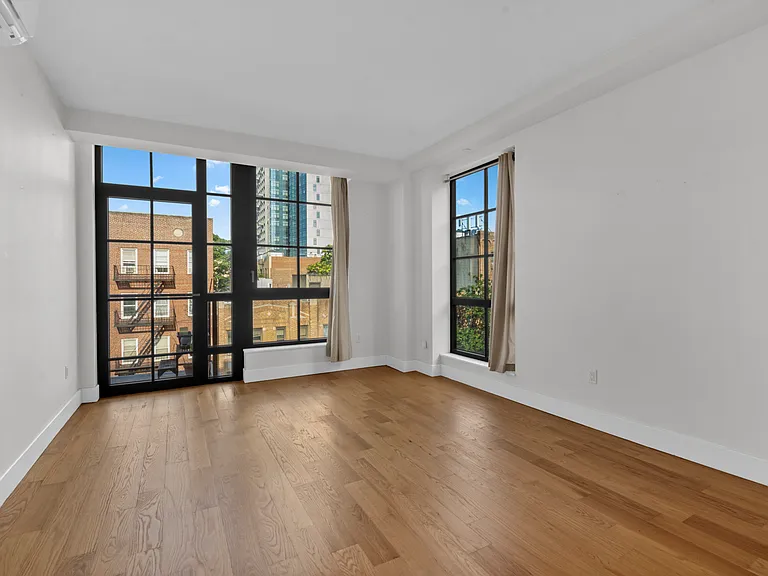 2100 Bedford Ave #6C — Photo 5
