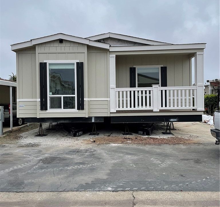 1845 Monrovia Ave, Costa Mesa, CA 92627 | Zillow