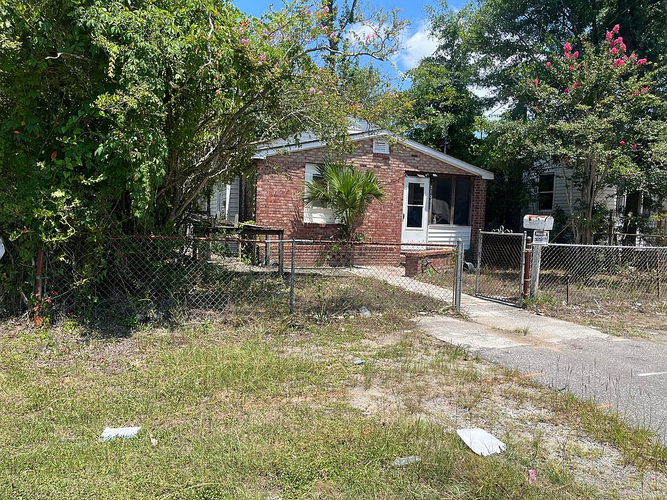 2nd image of 3104 Accabee Rd