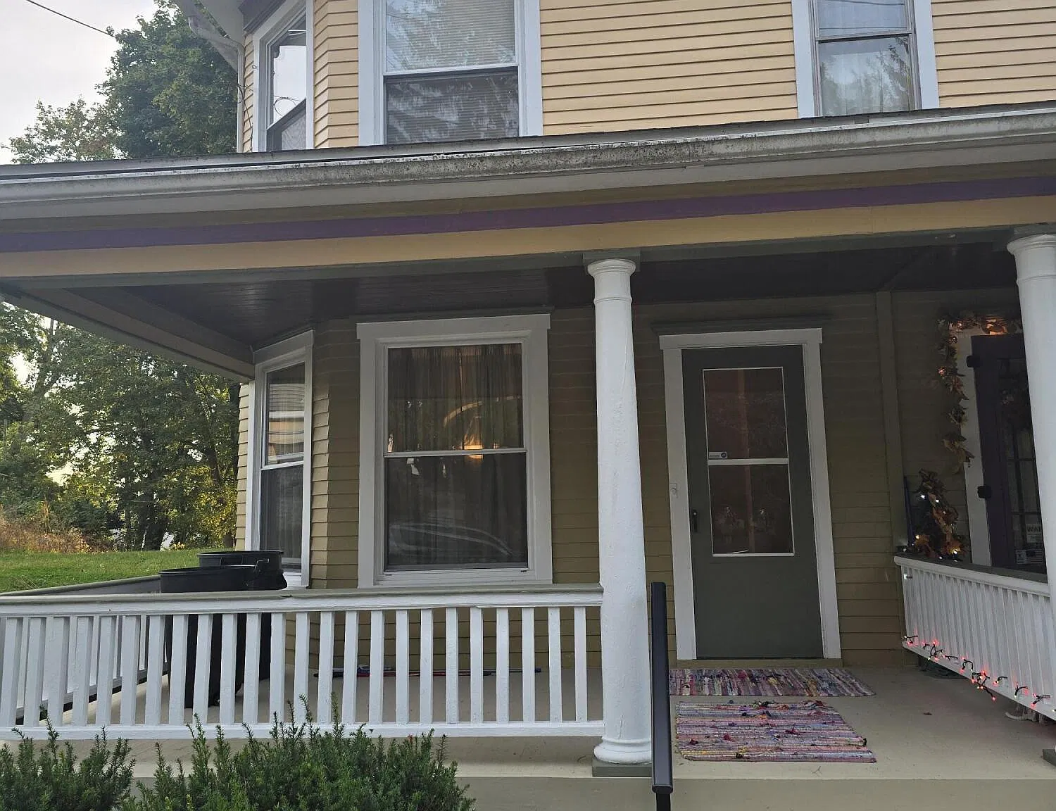 2 bed, 1750 sqft, $1,250 — Photo 1