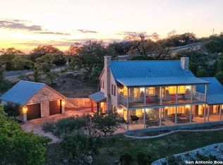 255 Settlers Way, Comfort, TX 78013