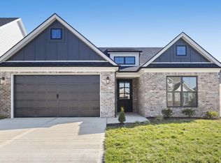 4268 Buttermilk Rd, Lexington, KY 40509