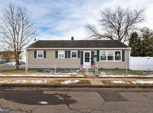 901 Shadeland Ave, Burlington, NJ 08016