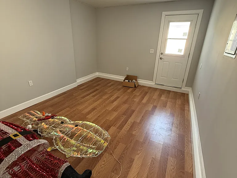 8225 Ben Ave — Photo 11