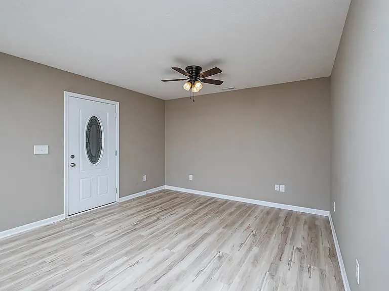190-188 Himes Ln #190 — Photo 9